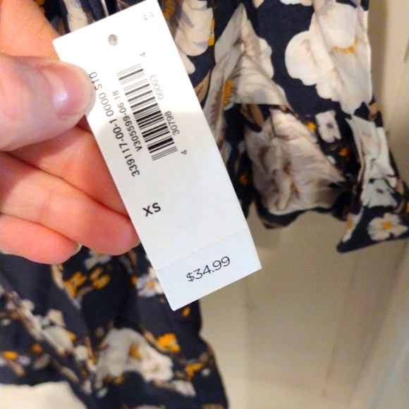 Floral Dress - Picture 3 of 8